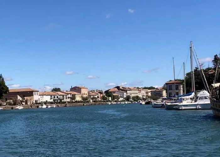 Apartment La Pierre De Lave Le Corsaire